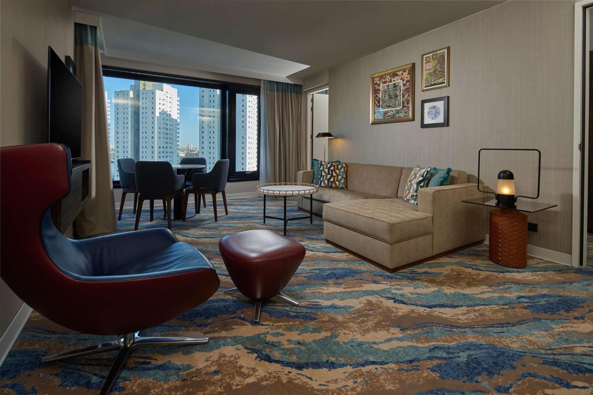 Mainport Hotel Rotterdam, A Hilton Affiliate Hotel Εξωτερικό φωτογραφία